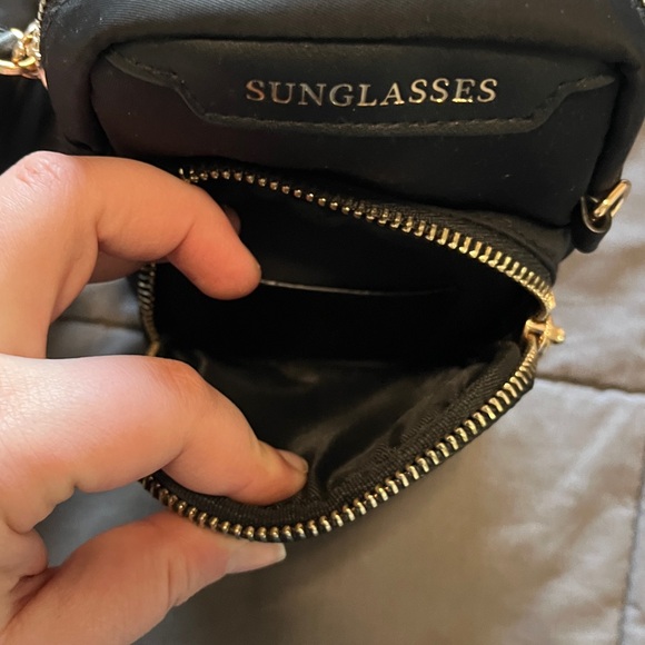 Rownyeon nylon black compact crossbody bag with attached pouch - Picture 9 of 11